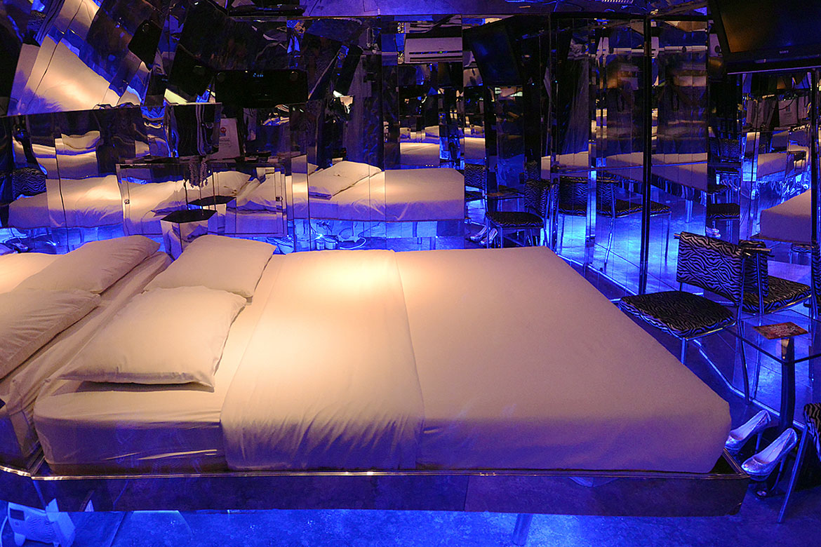 OchoArtHotel | Una experiencia Ãºnica | Espejos